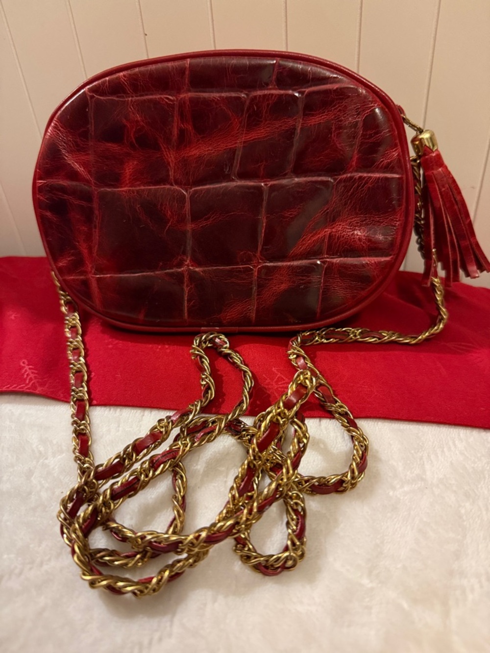 L. J. Simone New York Red Croc-Embossed Vintage Leather Crossbody Bag